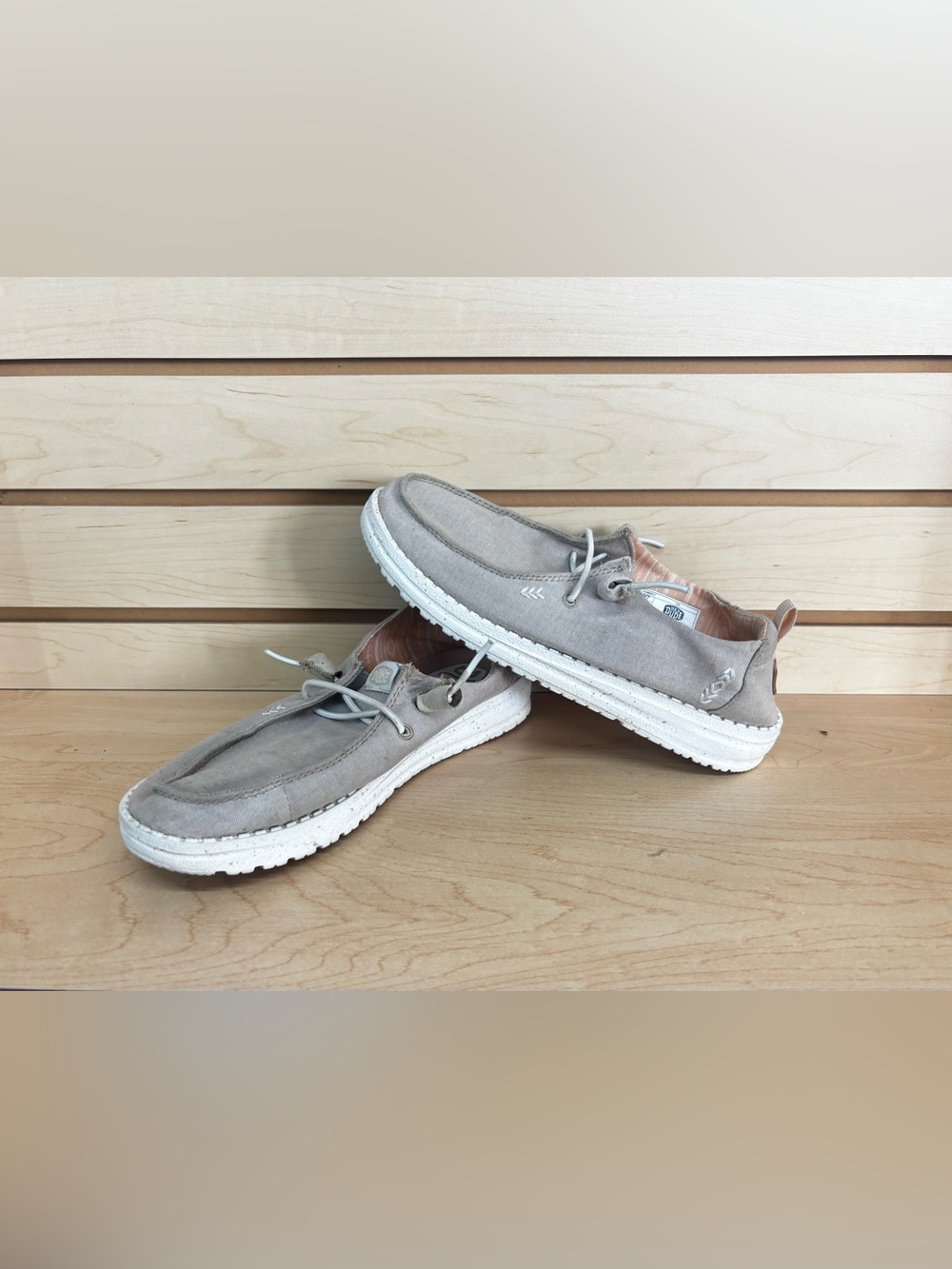 Hey Dude Wendy’s stretch canvas shoes Gray